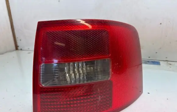Audi A6 S6 C6 4F Rear/tail lights 4B9945096 412809999 41280383