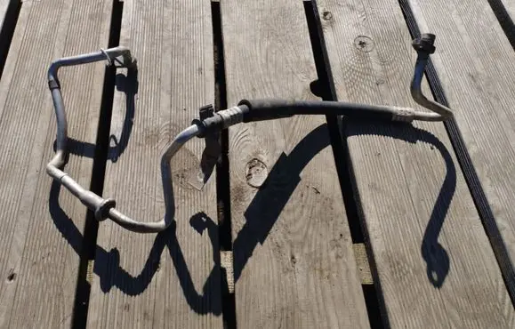 Infiniti G37 Air conditioning (A/C) pipe/hose