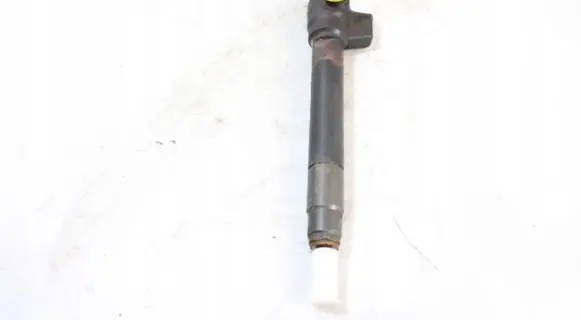 Ford Mondeo MK V Fuel injector 28602448