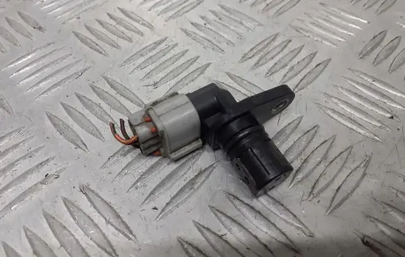 Suzuki Swift I Crankshaft position sensor
