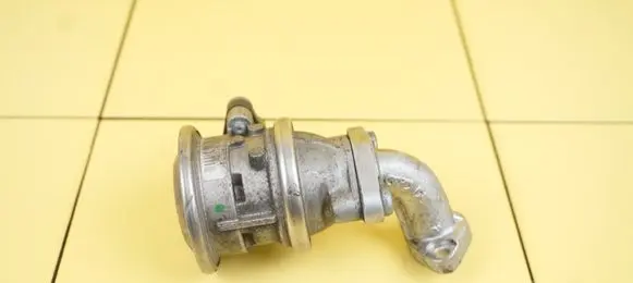 Audi A6 S6 C6 4F EGR thermostat 72277814 23SP44