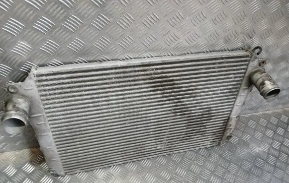 Toyota Avensis T250 Intercooler air channel guide JD1271002220 0R010 127100222