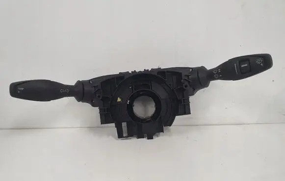 Ford B-MAX Central console control unit 8A6T13N064BG