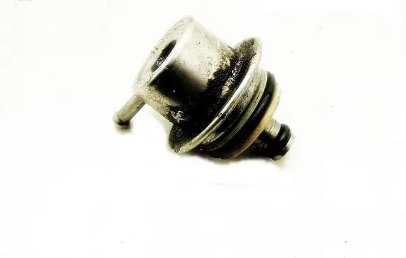 Renault Kangoo I Fuel pressure regulator 7478963720