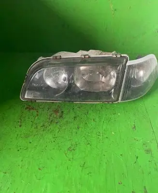 Volvo S40, V40 Headlight/headlamp