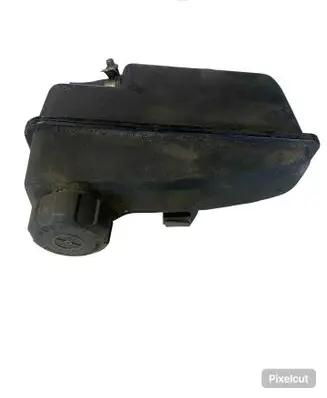 Volvo XC70 Power steering fluid tank/reservoir 30645621
