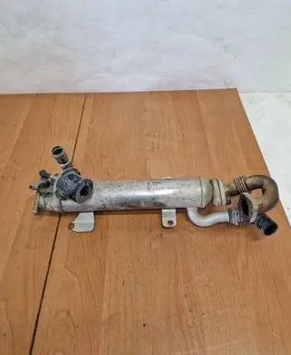 Audi A3 S3 A3 Sportback 8P EGR valve cooler 03L131512B 033509