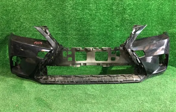 Lexus CT 200H Front bumper 5211976250