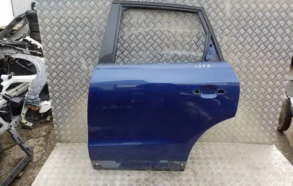 Rear door