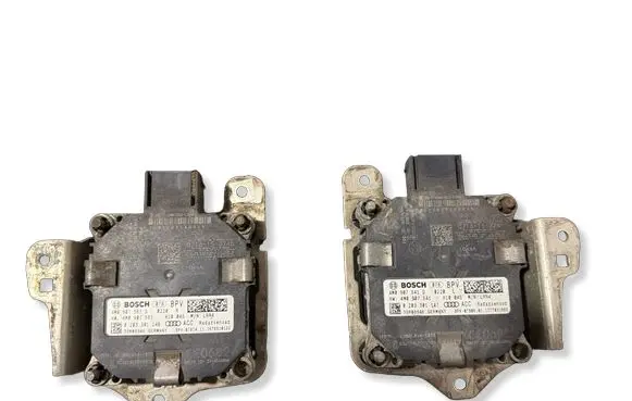 Audi Q7 4M Distronic sensor radar 4M0907561D 4M0907541D 4M0907541