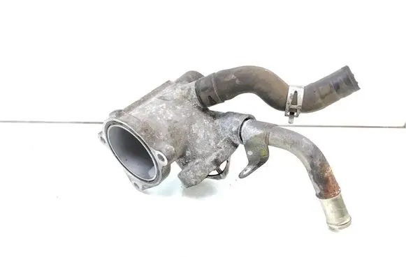 Toyota Avensis T250 Thermostat housing 