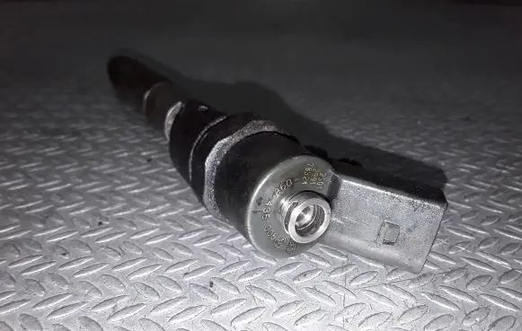 Mercedes-Benz A W168 Fuel injector 0986435005