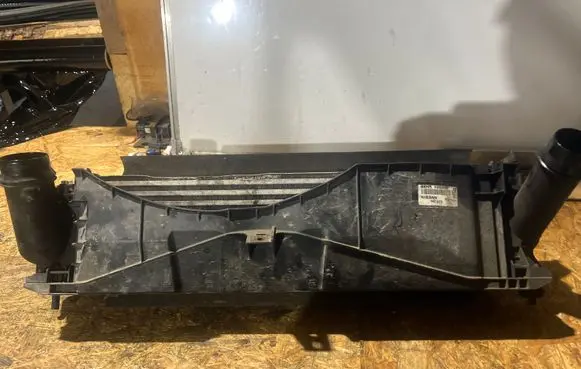 Nissan Navara D23 Intercooler radiator 144624JA1B KV962001