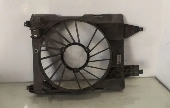 Citroen C3 Radiator cooling fan shroud