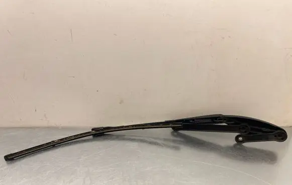 Mercedes-Benz EQC Front wiper blade arm A2058240219