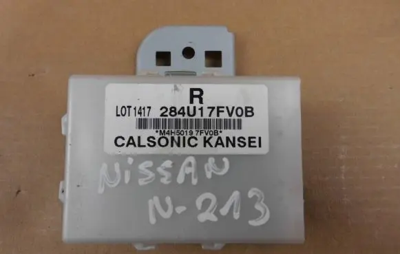 Nissan X-Trail T32 Other control units/modules 284U17FV0B