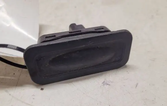 Renault Scenic II - Grand scenic II Tailgate opening switch 8200076580