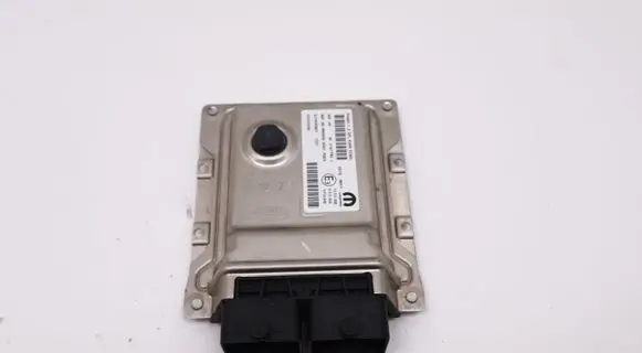 Fiat Panda III Engine control unit/module ECU 52204558