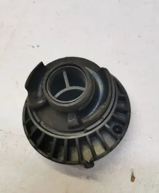 Mercedes-Benz C W205 Coil spring/strut mount A2053280337