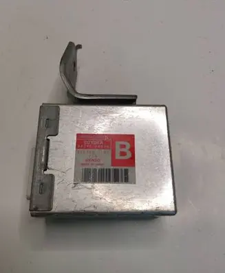 Lexus RX 300 Cruise control unit/module 8824048030 0369001461