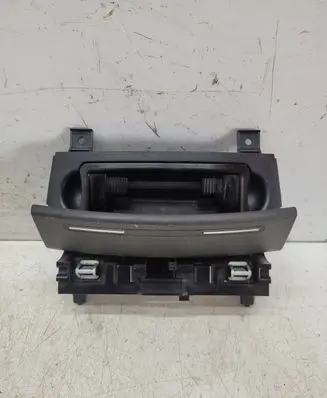 Ashtray (front)