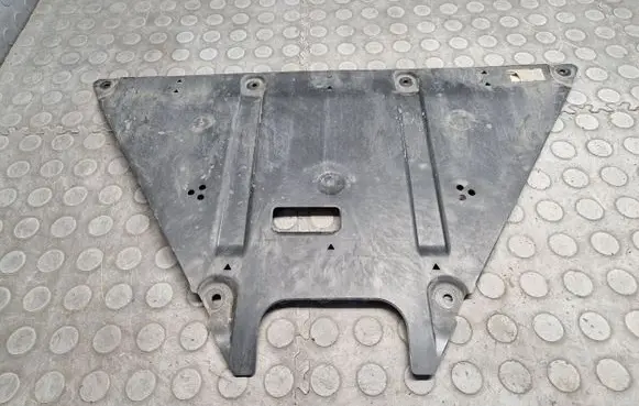 Center/middle under tray cover