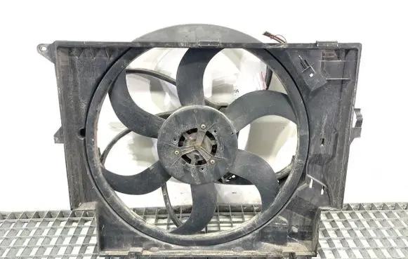 BMW X1 E84 Fan set 7588974