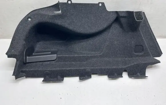 Trunk/boot side trim panel