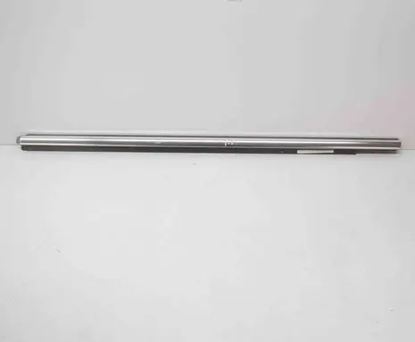 Maserati Quattroporte Front door glass trim molding 