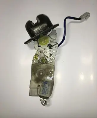 Nissan X-Trail T30 Tailgate/trunk/boot lock/catch/latch 905508H300 0892058A