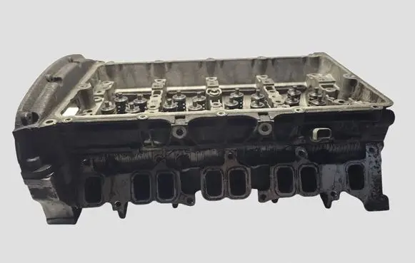Ford Transit Engine head 6C1Q6K537AB