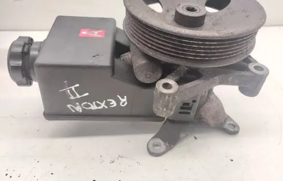 SsangYong Rexton Power steering pump 6654601080