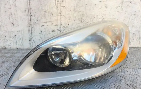 Headlight/headlamp