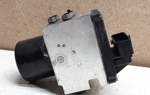 Volkswagen PASSAT B6 ABS Pump 3C0614109AF