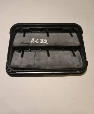Opel Corsa F Quarter panel pressure vent 9675506980