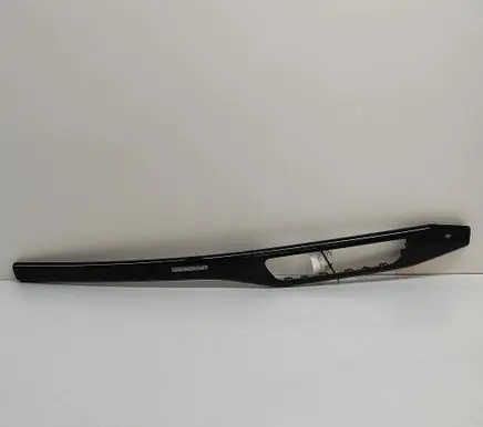 Dashboard glove box trim