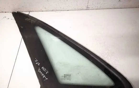 Renault Laguna I Rear side window