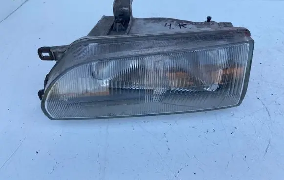Toyota Corolla E90 Headlight/headlamp 12307