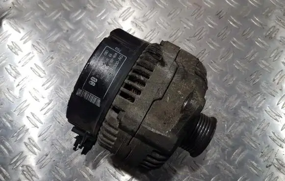 Ford Mondeo MK I Generator/alternator 93bb10300ag 0123212001