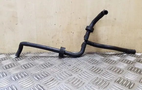Skoda Superb B6 (3T) Engine coolant pipe/hose