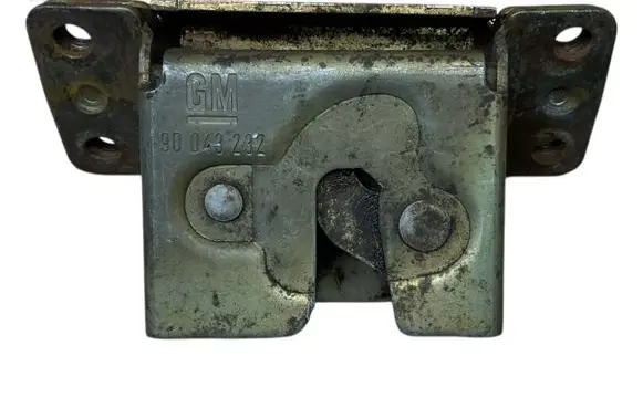 Opel Kadett E Loading door lock 90043232