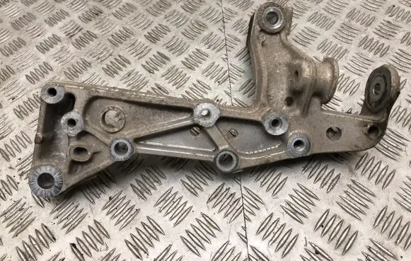Volkswagen Golf VI Front subframe 1K0199296E