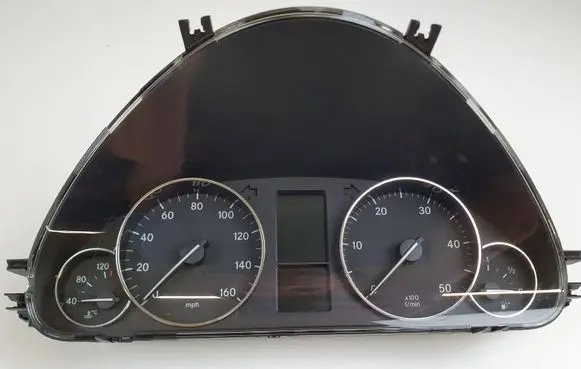 Mercedes-Benz C W203 Speedometer (instrument cluster) A2035405548