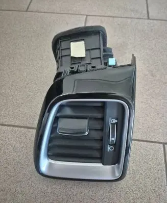 KIA Ceed Dashboard side air vent grill/cover trim 97490J7000