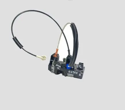 Opel Astra G Rear door lock 24414135