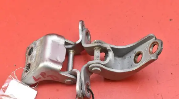 Front door hinge set
