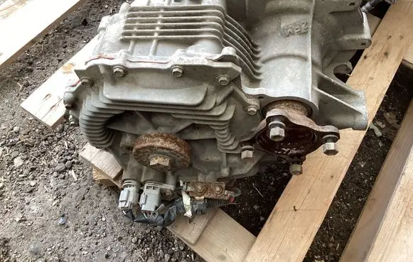 Lexus RX 330 - 350 - 400H Rear gearbox reducer motor 2FM Q903Y036151