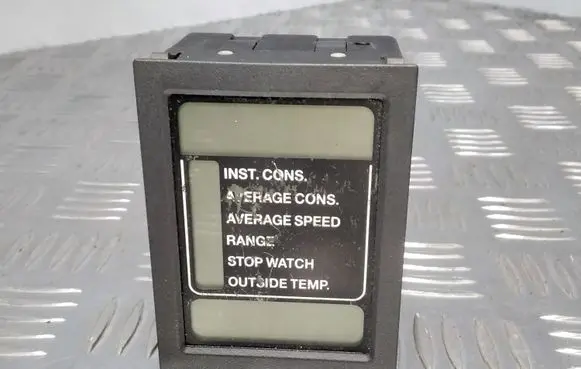 Opel Omega B2 Screen/display/small screen 90314458 5WK7338 27213090