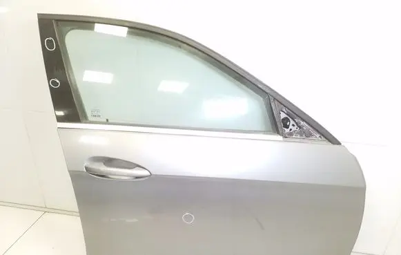 Mercedes-Benz E W212 Front door