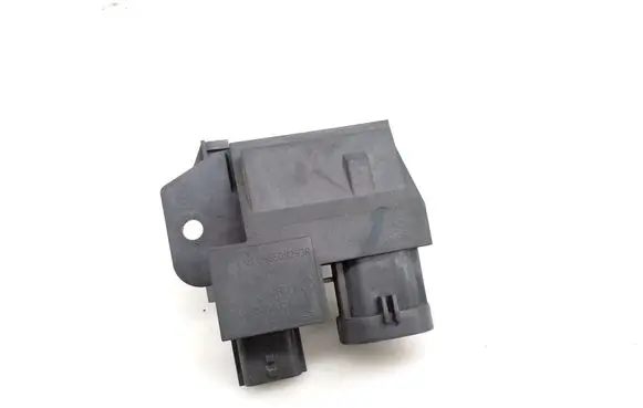 Coolant fan relay